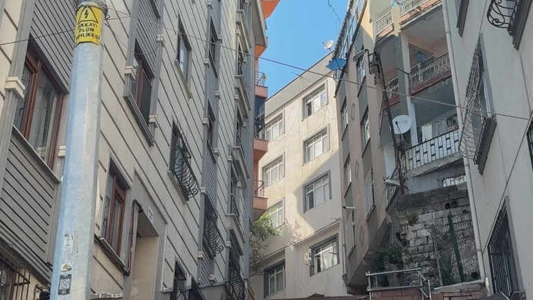 Uyandığımda çanta yoktu