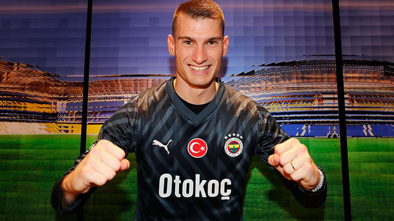 Fenerbahçeden Barcelonaya transfer resmileşiyor Şehre vardı