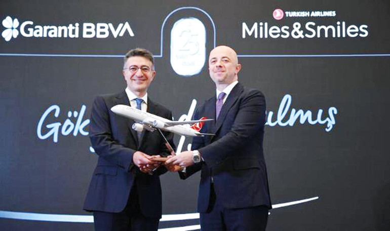 A321neo uçağının parçası cebimde