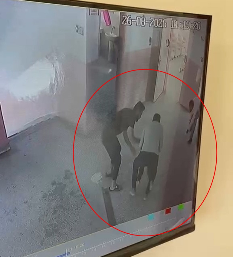 Nefes borusuna şeker kaçan çocuğu kurtardı