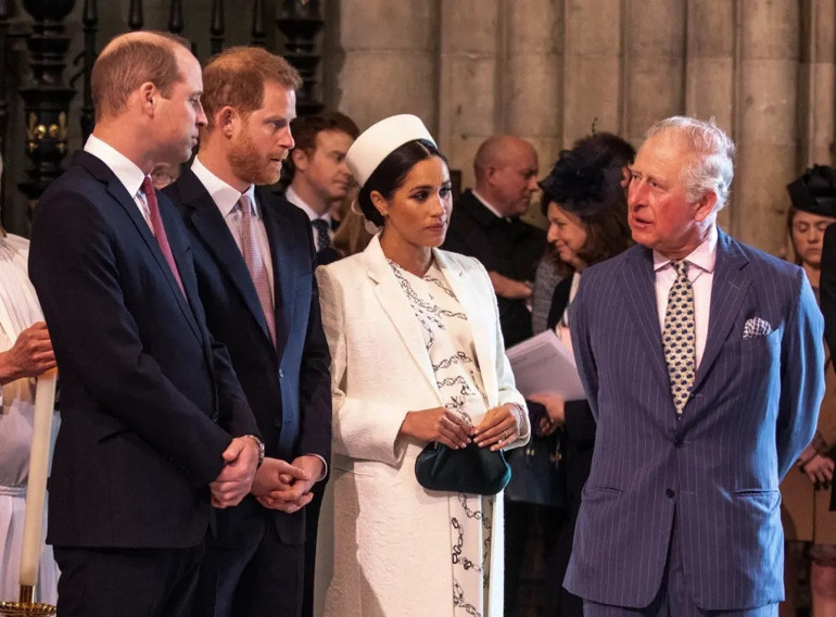 6 yıl sonra başladıkları yerdeler…Harry ve Meghan çoluk çocuk memlekete geri döndü