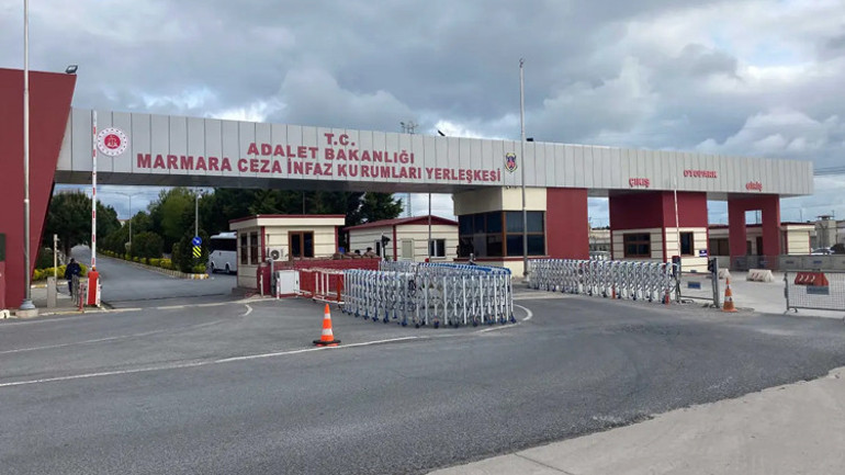 İş insanı Adnan Çebi oteldeki kamera bantlama savunmasını yaptı