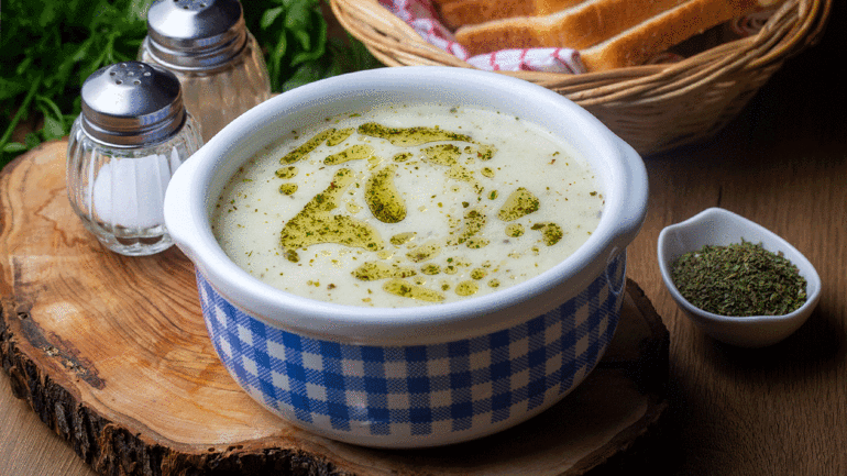 İçli köfte nasıl yapılır Yanına ne gider