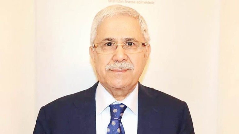Körfezde korkutan manzara… Dev orkinoslar peş peşe kıyıya vurdu