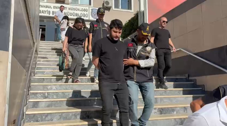 Mağdurların adına kredi çekip gitmelerini engellemişler