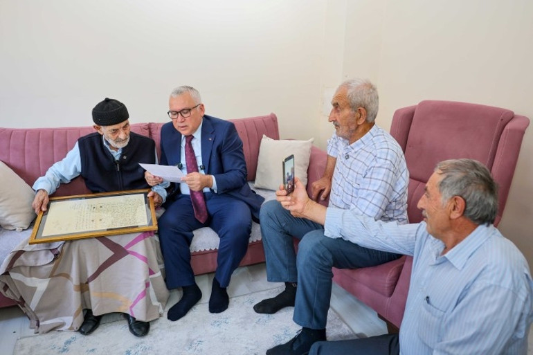 Sivasta 113 yıllık savaş mektubu, gazinin 103 yaşındaki oğluna ulaştı