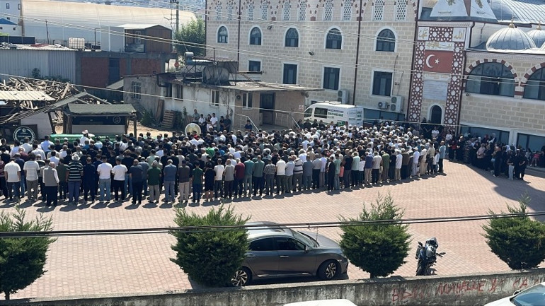  Defterdeki Seni bizden deniz aldı notu dosyada