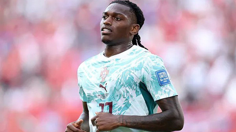 Rafael Leao, Galatasarayı seçti Transferin detayları belli oldu