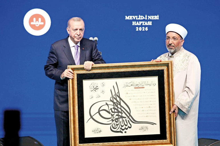 Güçlü olmaya mecburuz
