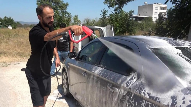 Para talep etmiyor Genelde kirli olmasına özen gösteriyoruz