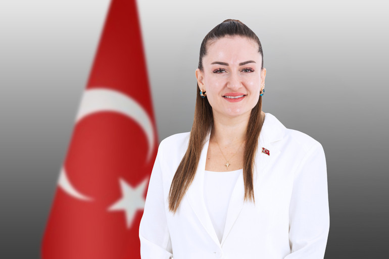 Vekil Hanım, pehlivanlar ve kayık…