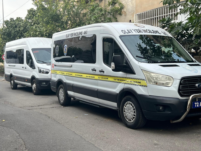 Batmanda korkunç olay… Annesini öldürüp çöp konteynerine attı
