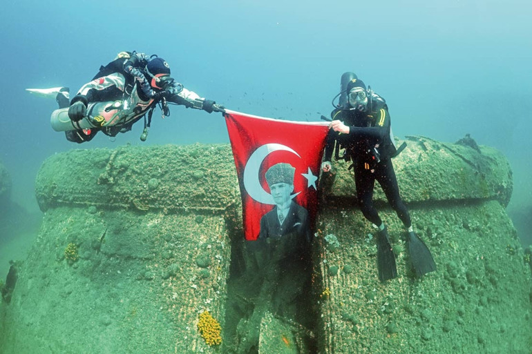 Büyük destanın 104. gurur yılı… 30 gemiyle 30 limana zafer turu