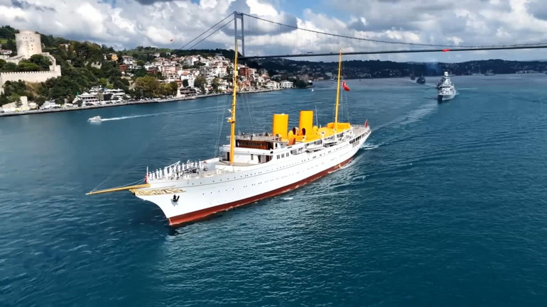 İstanbul Boğazı’nda 30 Ağustos için gemi töreni 30 gemiye özel davet