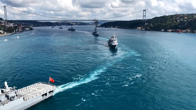 İstanbul Boğazı’nda 30 Ağustos için gemi töreni 30 gemiye özel davet