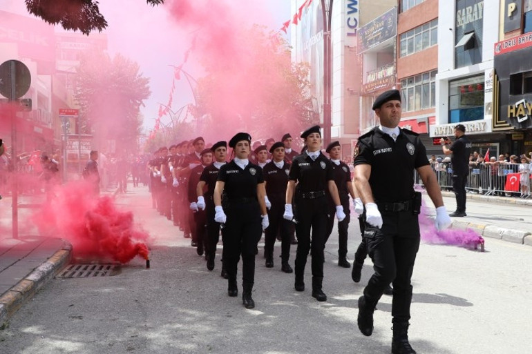  Büyük Zaferin 104üncü yılı törenlerle kutlandı