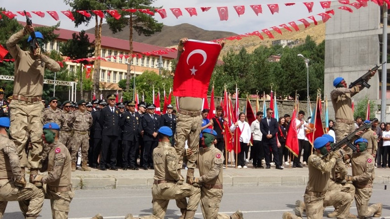  Büyük Zaferin 104üncü yılı törenlerle kutlandı
