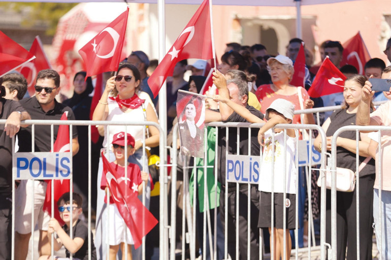 Büyük Zafer’e 104. yıl coşkusu