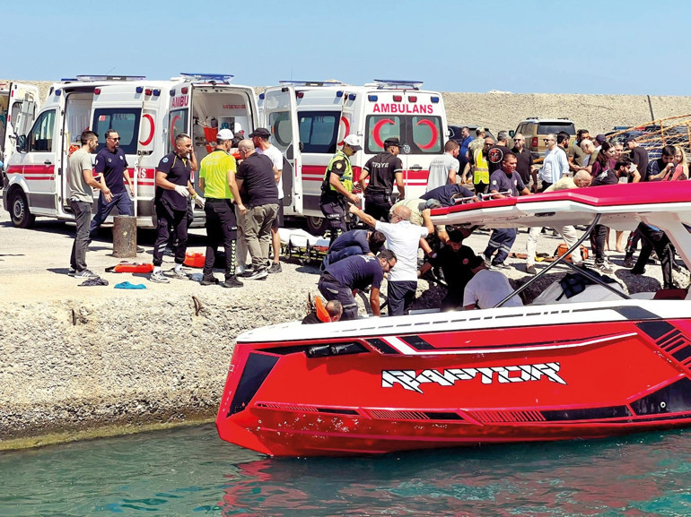 8 ölü, 18 kayıp... Akdeniz’de fırtına sonrası facia