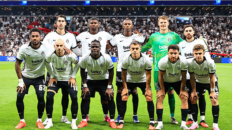 Sıra dışı bir futbol oynadı, sahanın yıldızıydı