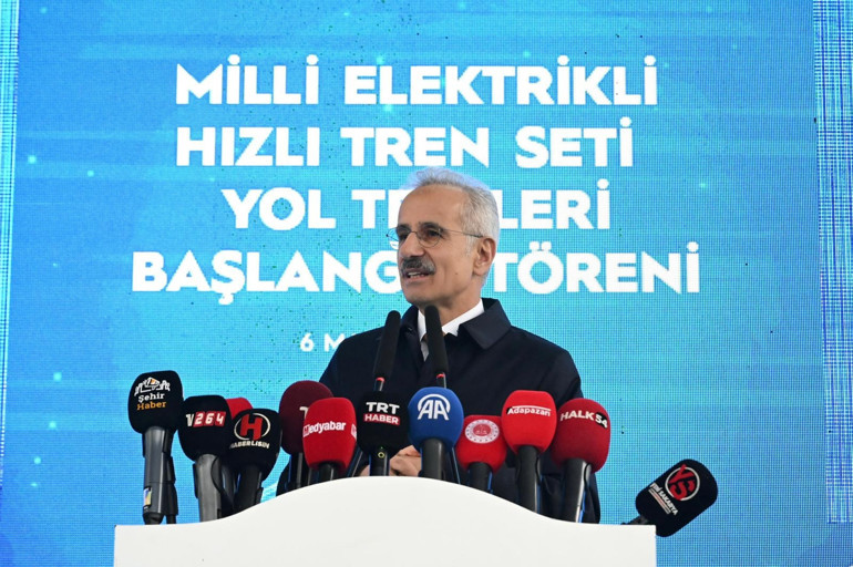 Türkiyenin ilk yerli ve milli treninden hız rekoru