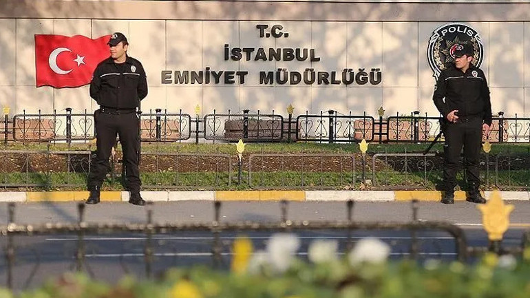  18 ilçe ve 9 şube müdürü değişti