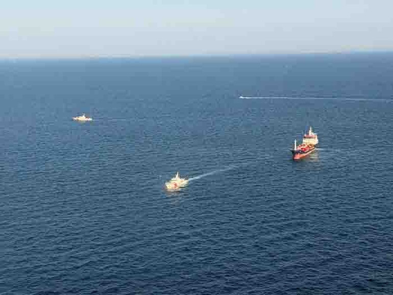 Silivri a&ccedil;ıklarında 2 gemi &ccedil;arpıştı DGM: Geminin battığı değerlendiriliyor, kayıp 10 denizciye ulaşılamadı