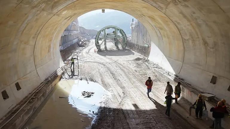 AK Partili Yaymandan Hatayın çılgın projesi için tarih: İskenderun-Topboğazı Otoyolu 2029da bitecek
