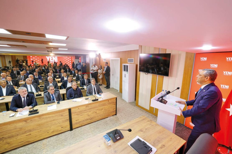 Özel: Demokratların ortak çatısı olacağız