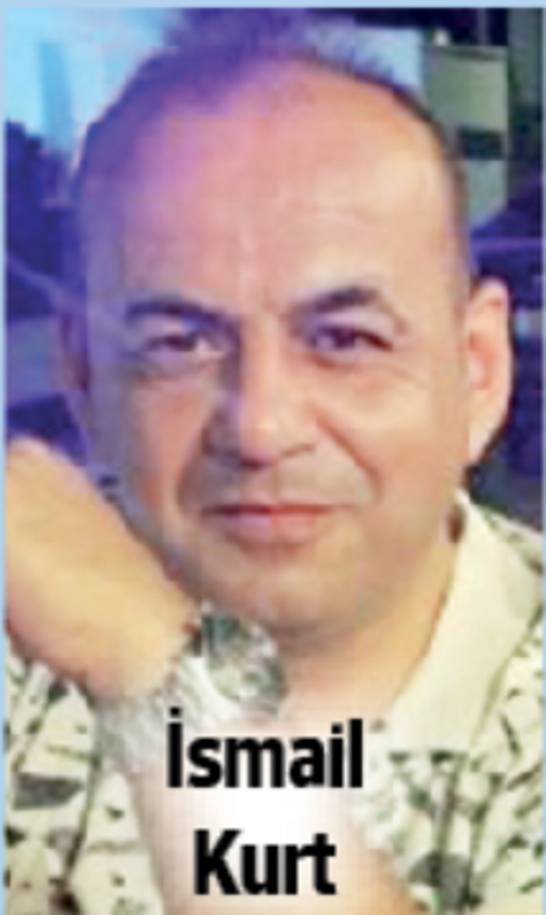 TCG Işın ve Alemdar 550 metrede… Enkaza ulaşıldı, 1 cenaze çıkarıldı