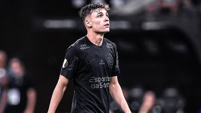Beşiktaştan sürpriz orta saha hamlesi Teklif belli oldu