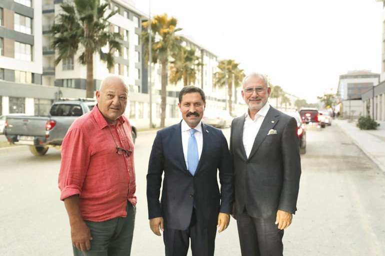 Hatay Valisi ve eşinin yüreğimizdeki ışığı
