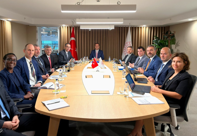 Bakan Kacır paylaştı: Türkiyenin sanayi alanları master planı dünyada dikkat çekti