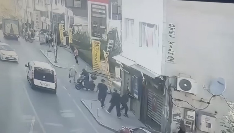 İstanbulda avukata kurşun yağmuru: Gelin beni vurun diye bağırdıktan sonra silahlı saldırıya uğradı