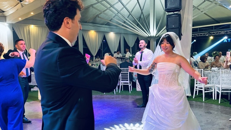 Çinli gelin kara lahanayı ikişer tabak yedi