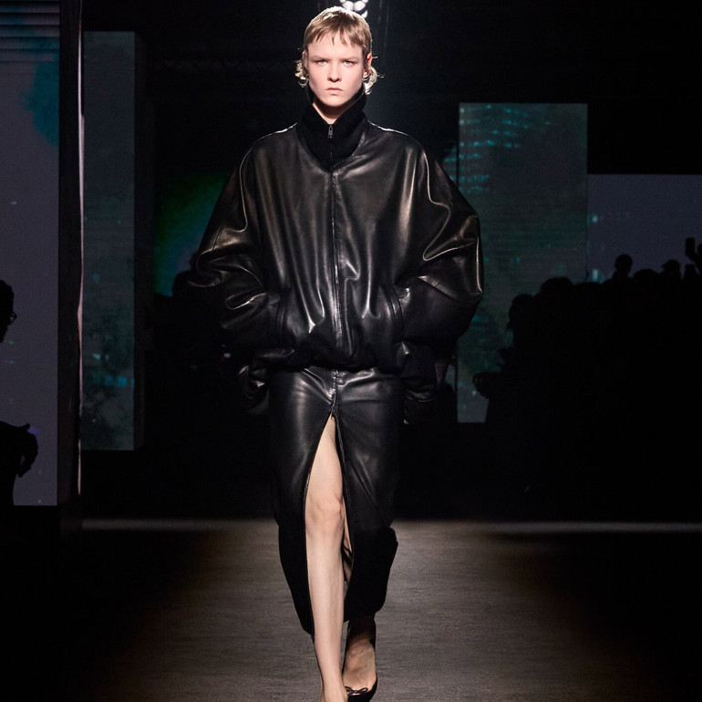 Balenciaga’dan Rönesans Esintisi