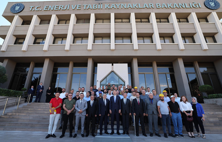 Bakan Bayraktar, Doruk Madencilik işçilerini kabul etti
