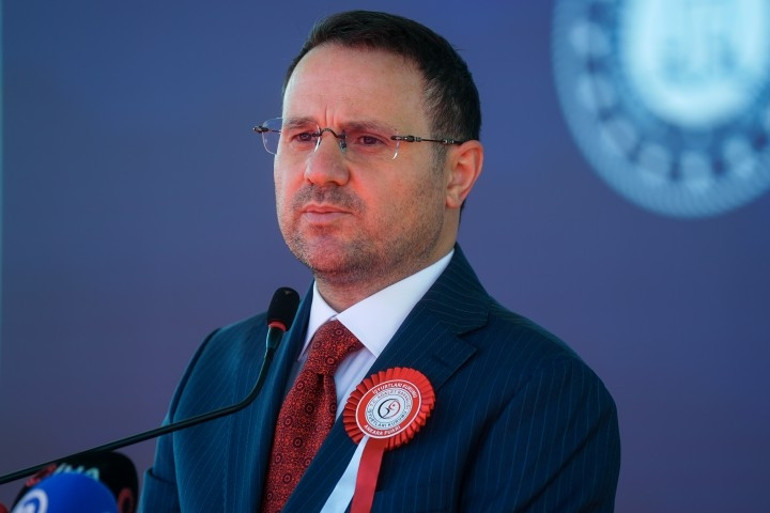 Adalet Bakanı Akın Gürlekten Söğütte net mesaj: Vatan aleyhine hareket edenler karşılığını bulacak