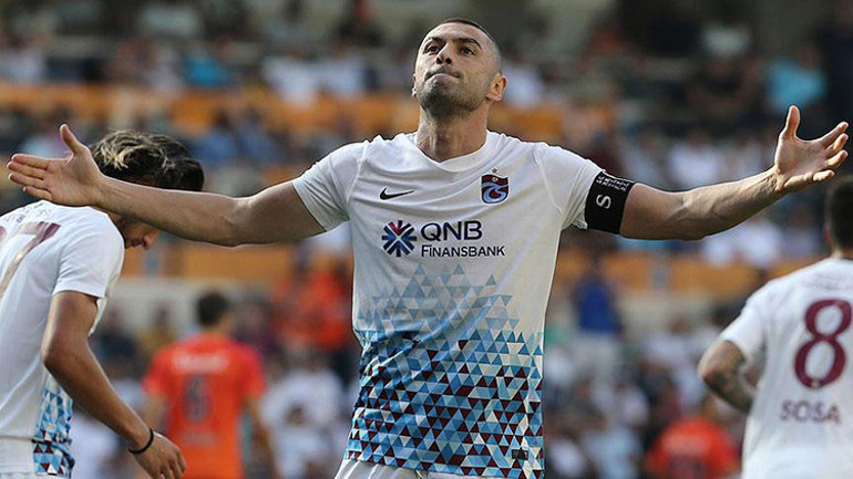 Trabzonspordan Burak Yılmaz bombası Galatasaray derbisinde takımın başında olabilir