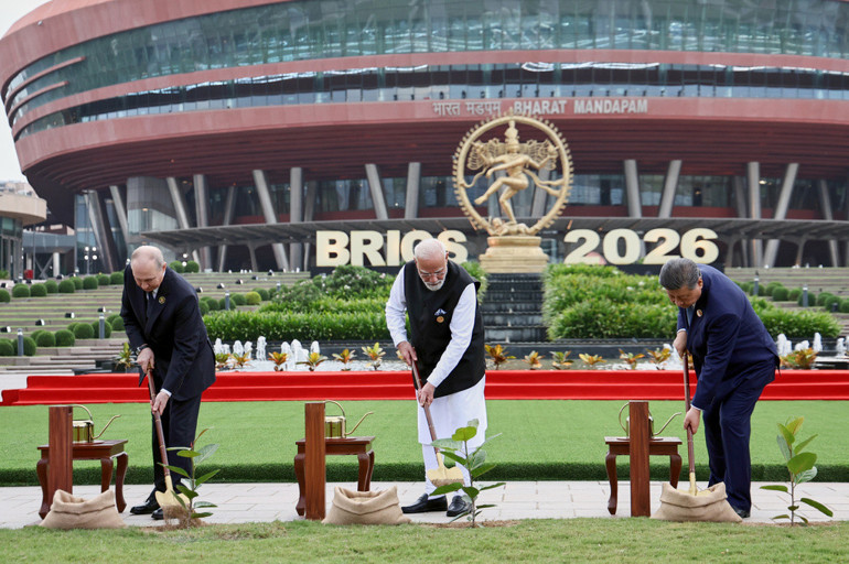 Rusya ile Çin Batıya meydan okudu: BRICS Zirvesinin şifreleri