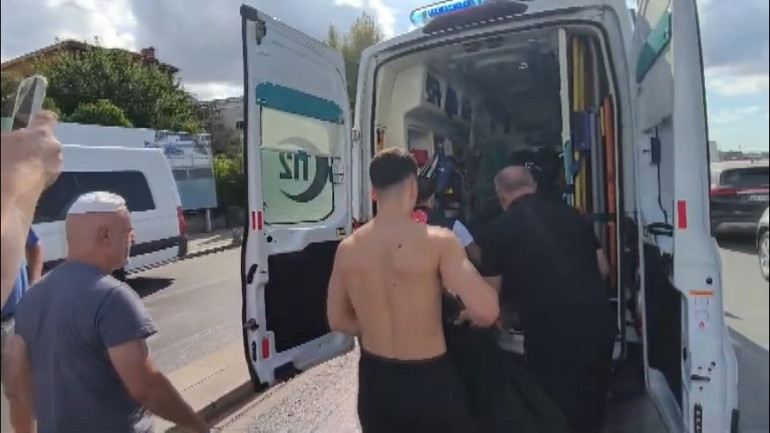  Zıpkınla balık avlarken ölümden döndü