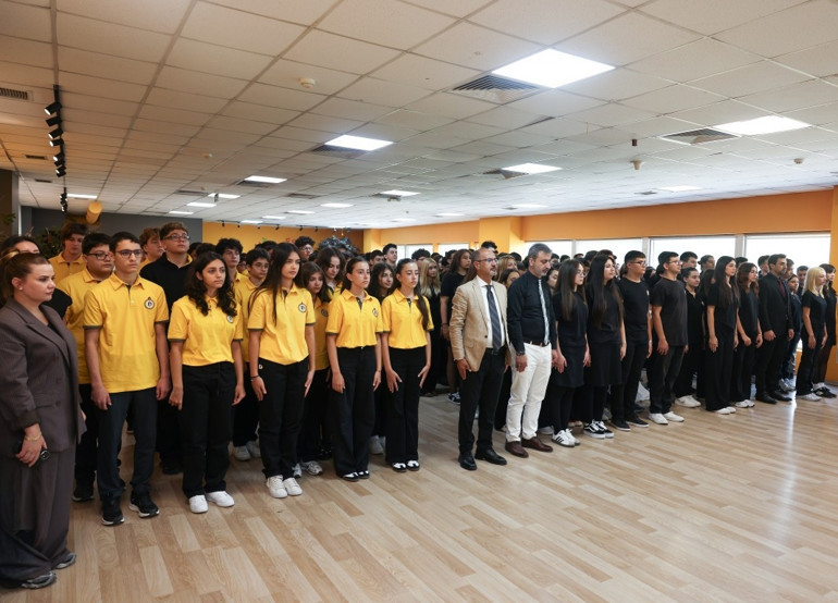 Demirören Medya ve Teknoloji Mesleki ve Teknik Anadolu Lisesi’nde ilk ders zili çaldı