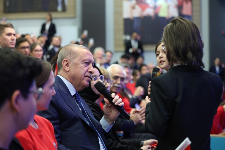 Cumhurbaşkanı Erdoğandan PISA vurgusu