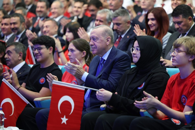 Cumhurbaşkanı Erdoğandan PISA vurgusu
