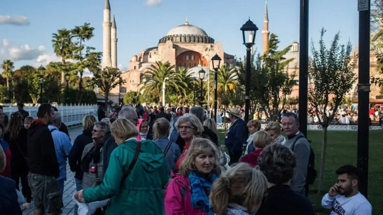 Türkiye Avrupalıların gözdesi oldu: Bir yılda 8,8 milyon seyahat