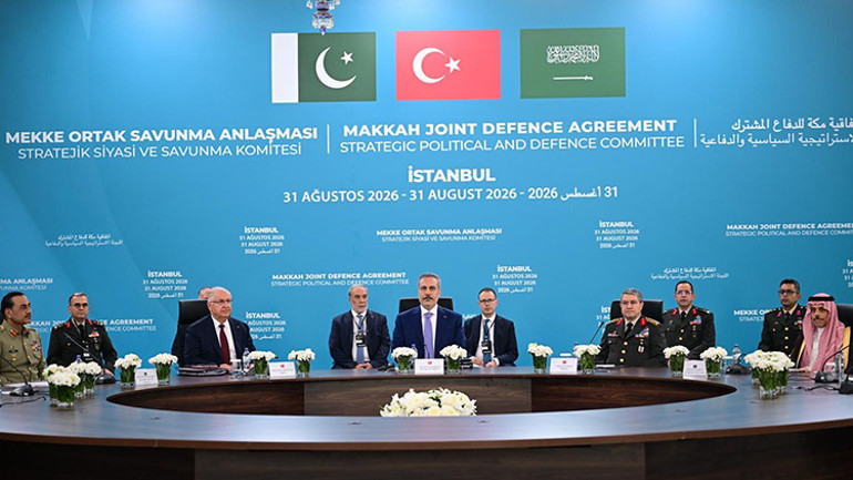 Alman basınından Mekke Anlaşması analizi: Türkiyenin hamlesi dünya dengelerini değiştiriyor