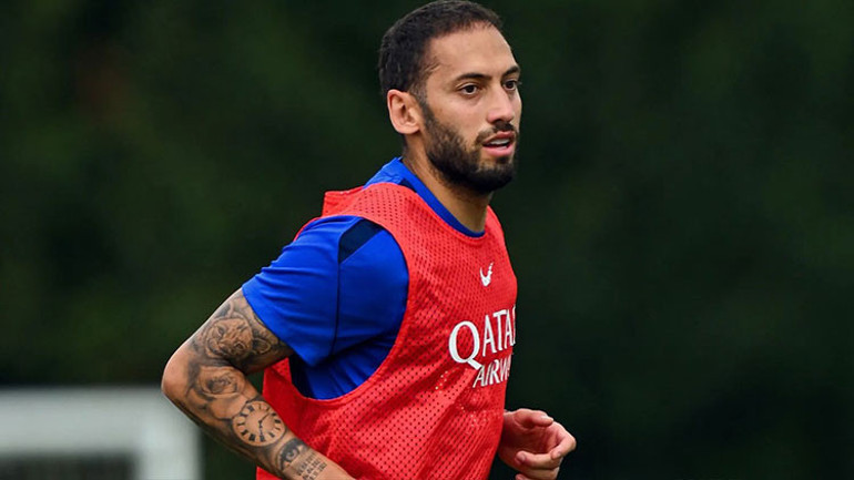 Hakan Çalhanoğlunun Inter görüşmelerinde dikkat çeken detay Sakatlık, göz önünde bulundurulacak