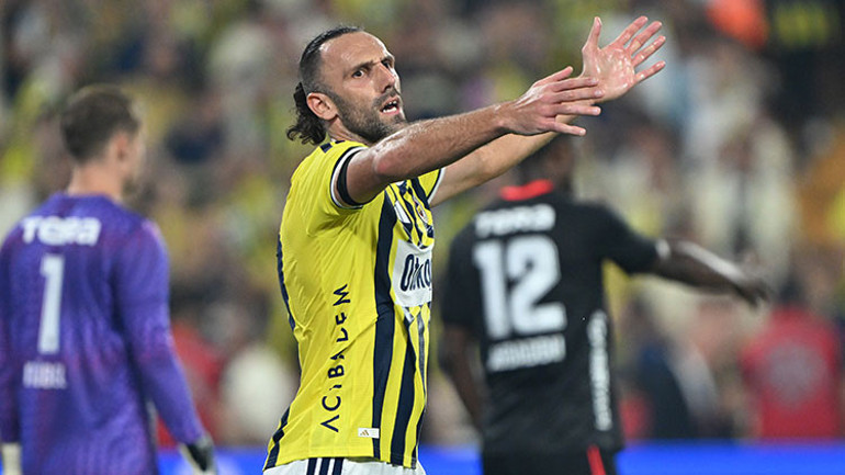 Beşiktaş, Fenerbahçe ve Galatasarayı değerlendirdiler: Kan kokusu almışlar Spor teröristi tayin edemez