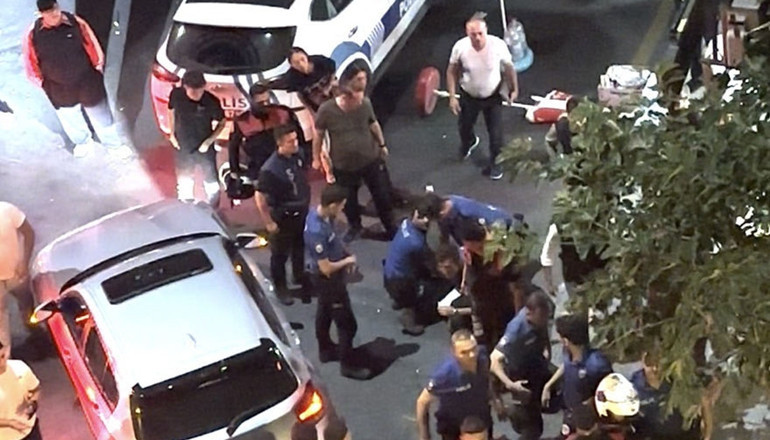 Sokak ortasında taciz iddiası ve kavga: Polis havadan takip edip yakaladı