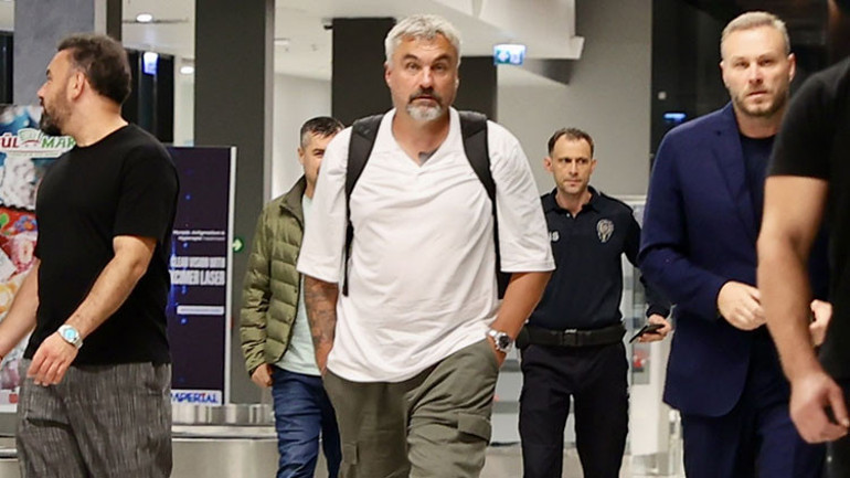  Çağırdığınız an gelirim dedi